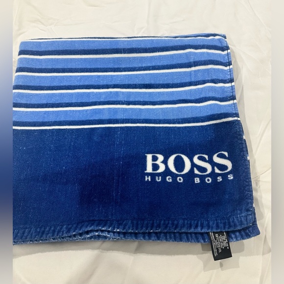 Hugo Boss Beach Towel - Picture 12 of 15